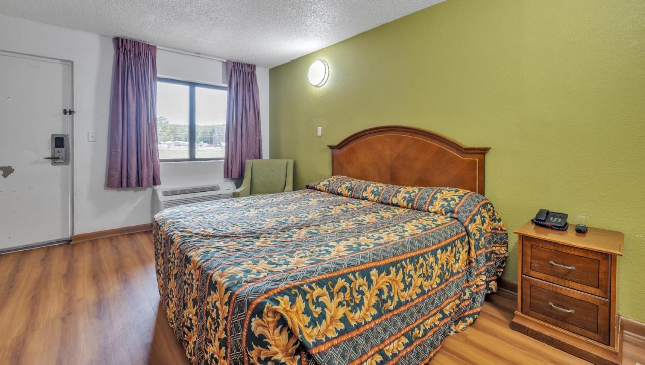 Studios And Suites 4 Less Emporia Εξωτερικό φωτογραφία